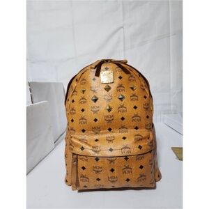 Authentic MCM Visetos Medium Sprinkle Stud Stark Backpack Cognac